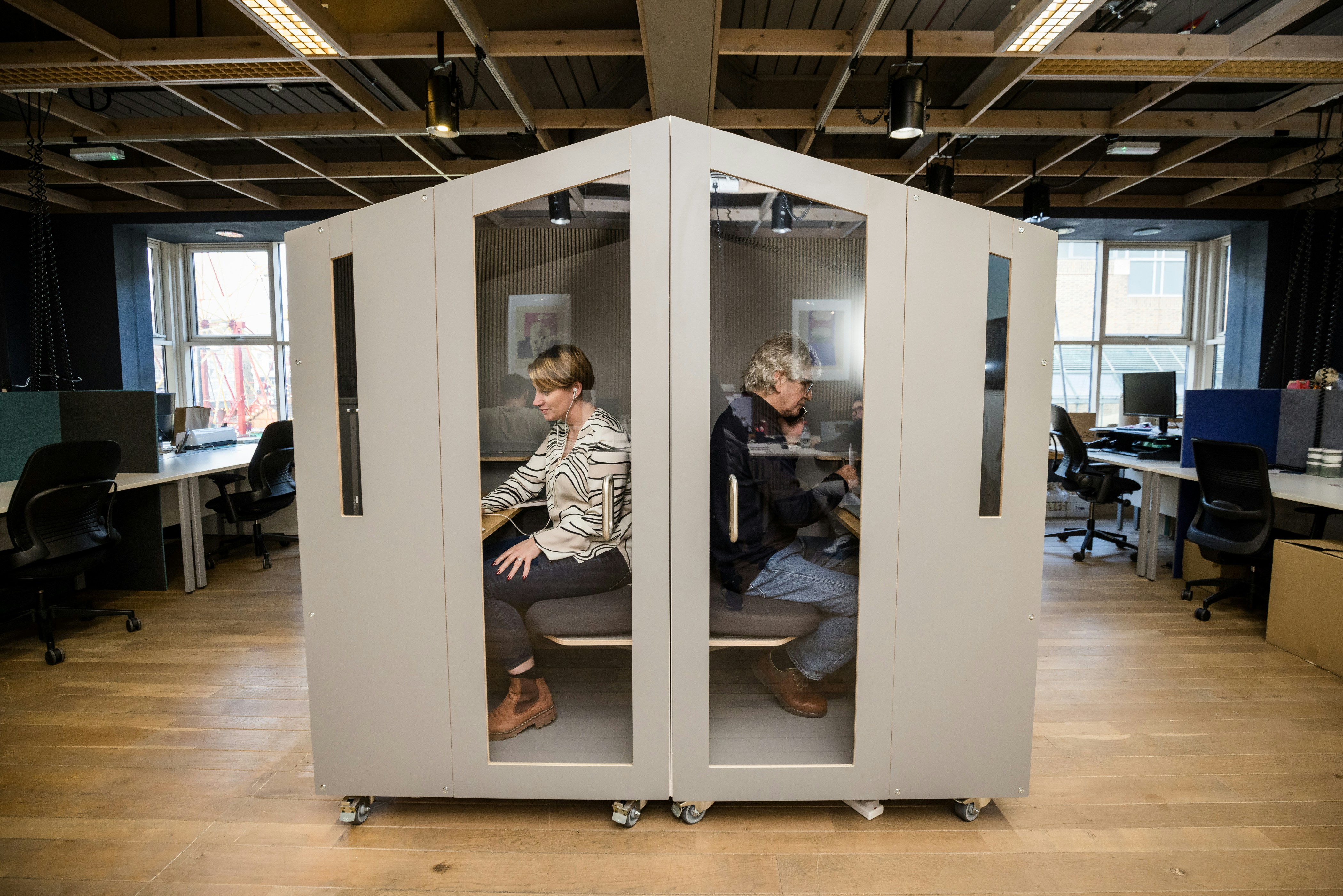 Best Coworking London Guide by Area for Freelancers, Startups and Small Teams