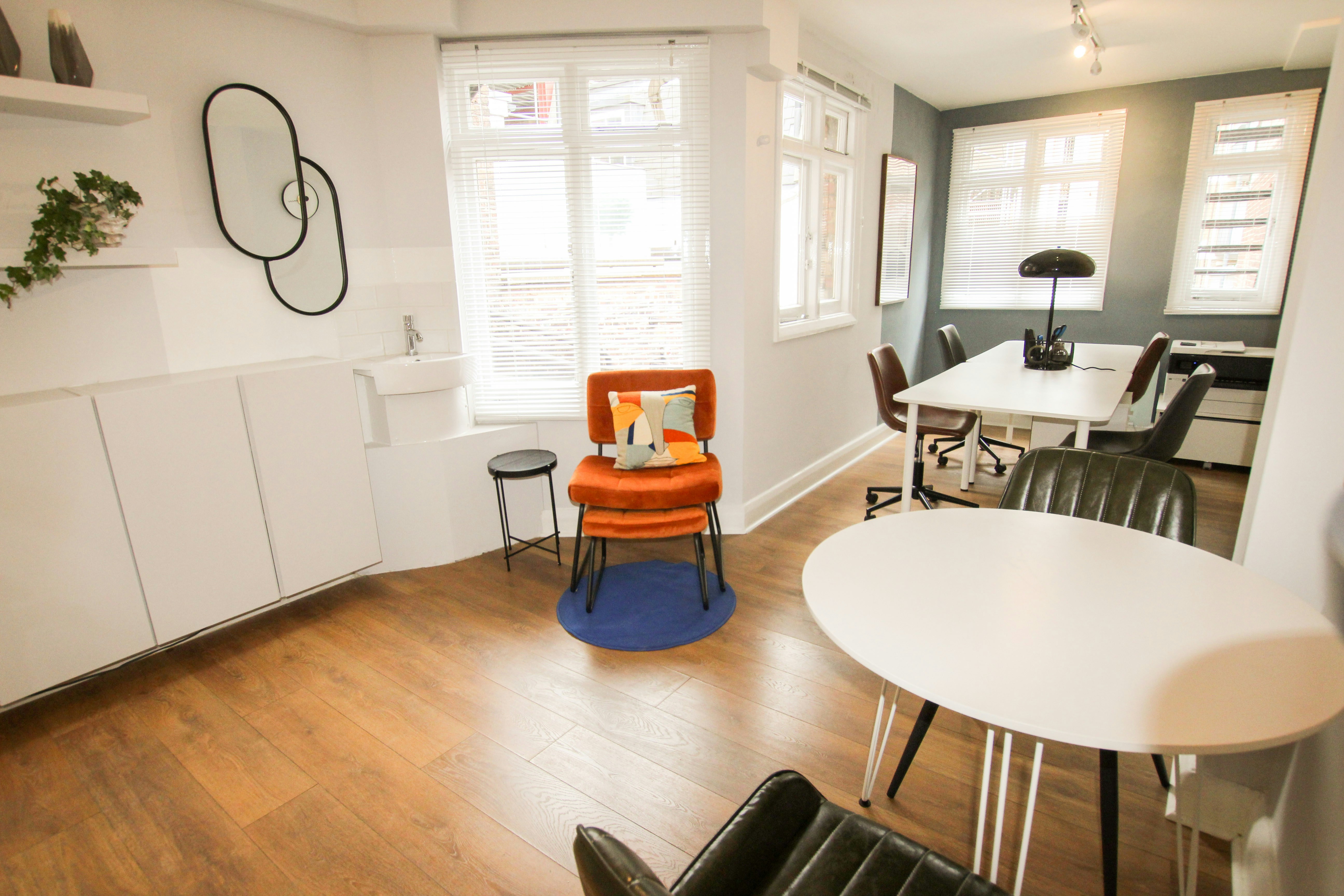 Coworking for Freelancers London Guide to Areas, Prices, Day Passes and Memberships 2026