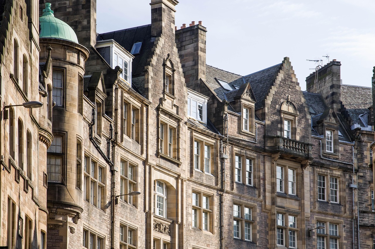 Royal London's Edinburgh HQ Cleared for Sustainable Transformation