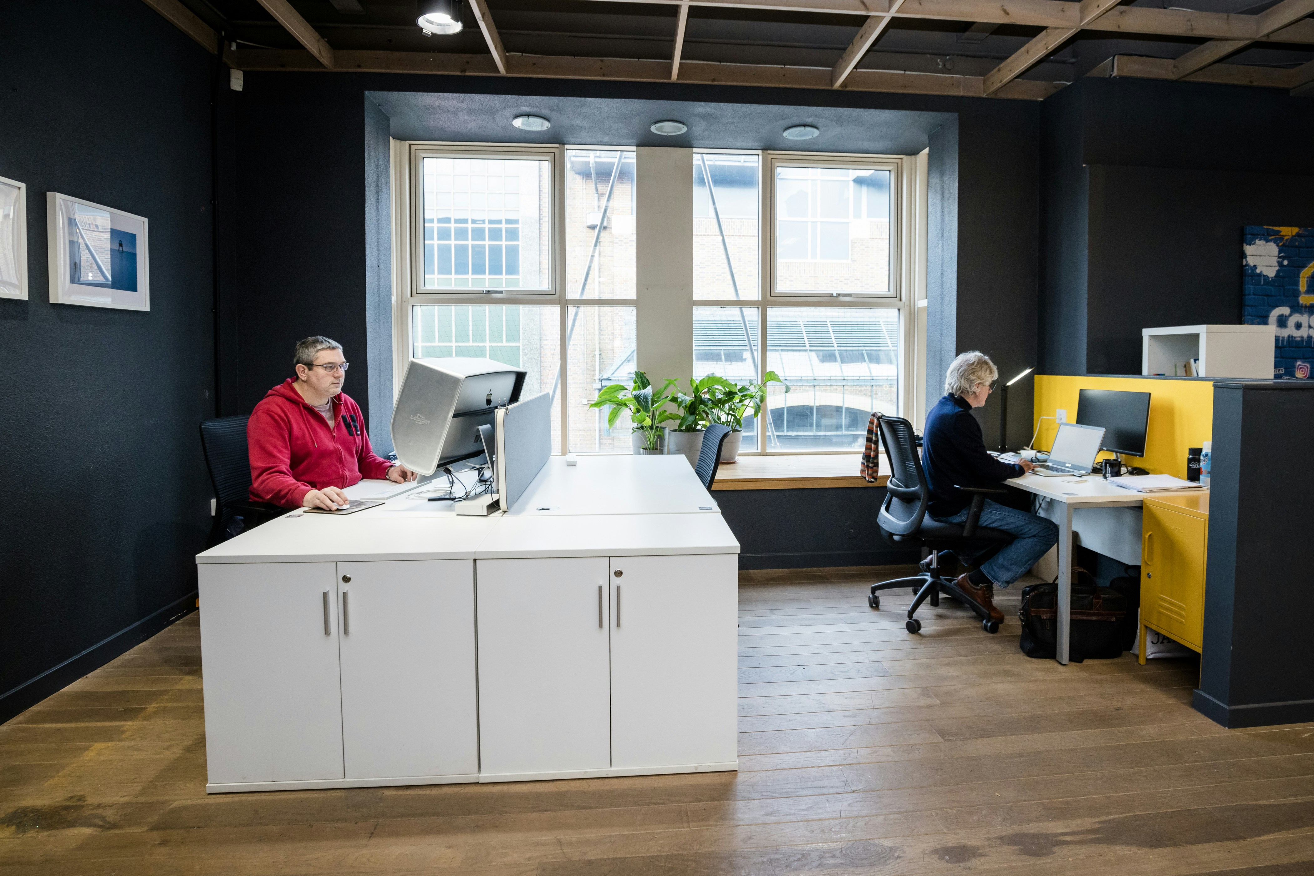 Coworking West London 2026 Guide: Best Areas, Costs, Day Passes vs Serviced Offices