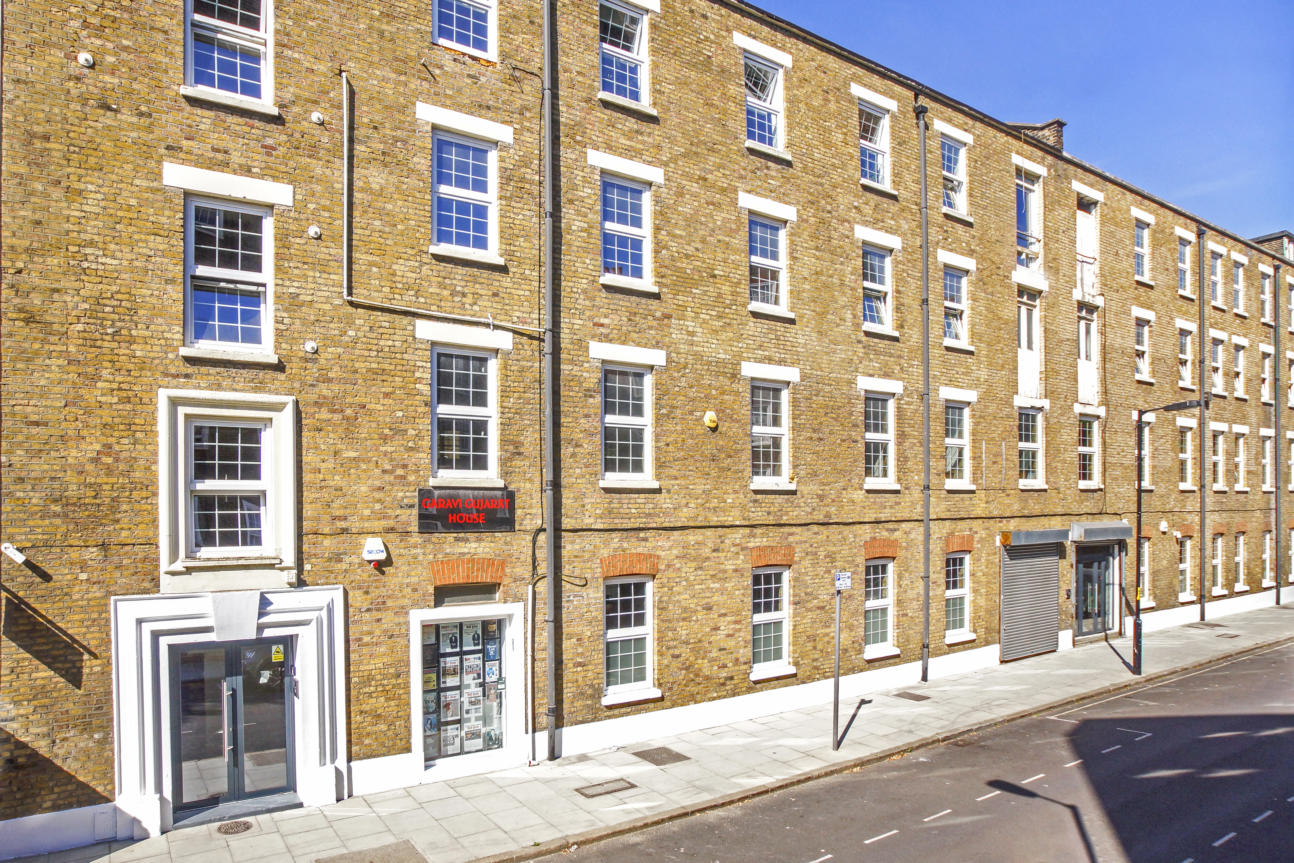 1-2 Silex Street photo 1