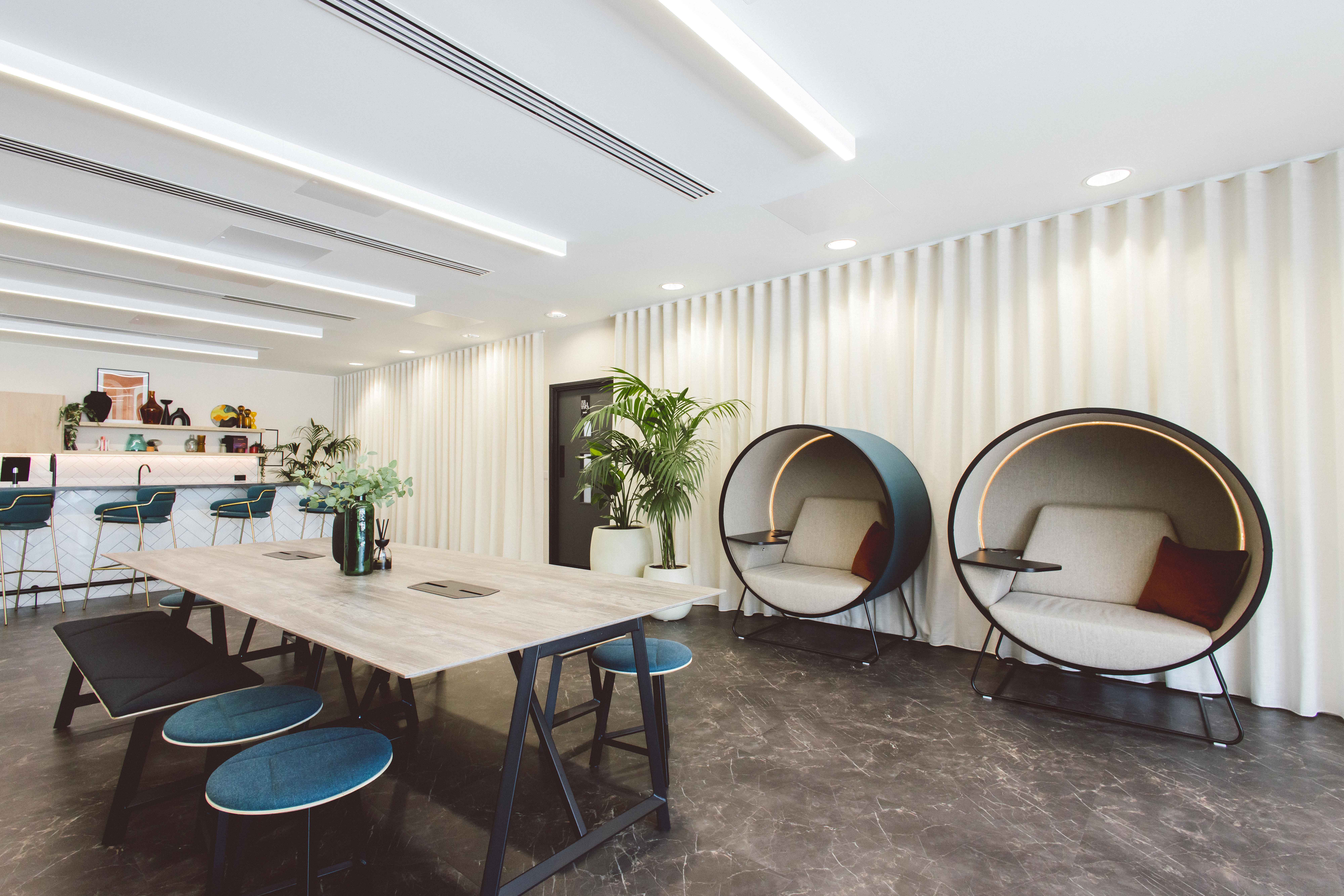 70 Gracechurch Street photo 3
