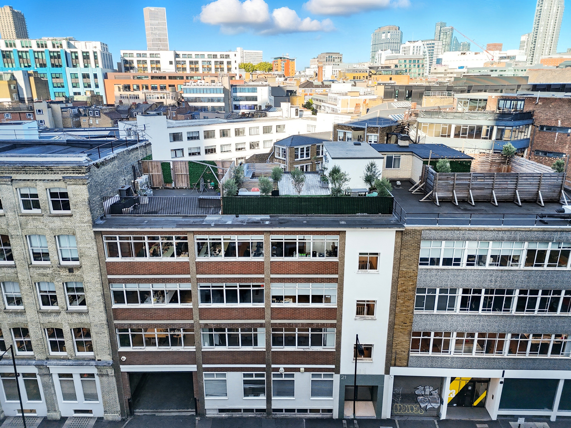 21 Curtain Road photo 2