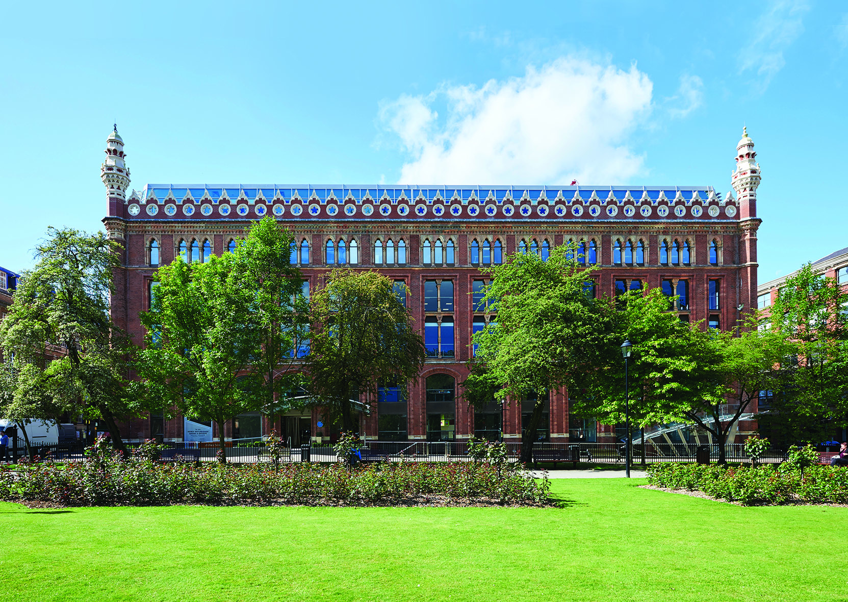 Leeds, Park Square photo 5
